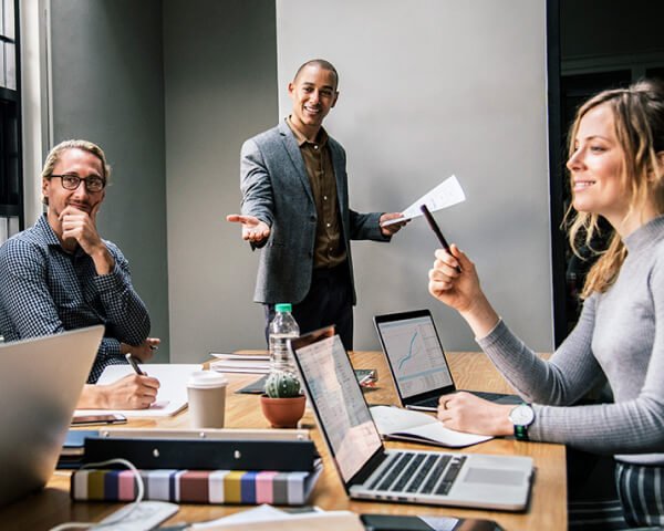 IWANTCALL carrier-grade inbound call center and VoIP interconnect operations